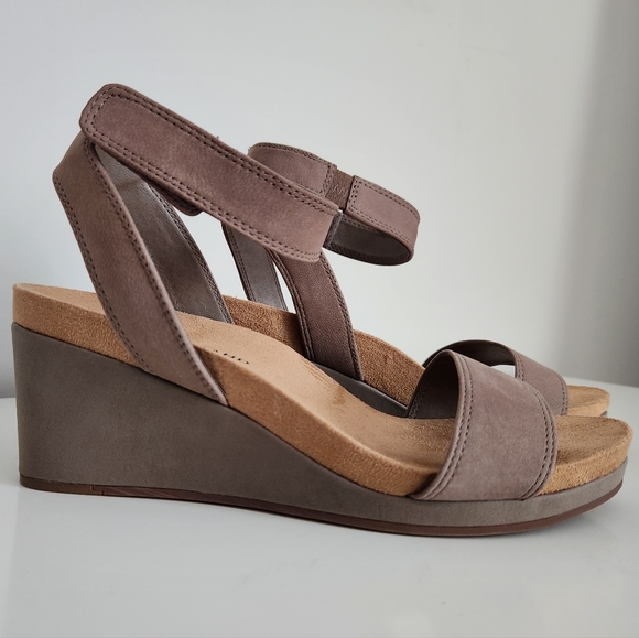 Lucky Brand LP-Kanoa Leather Wedge Sandals - Picture 3 of 10